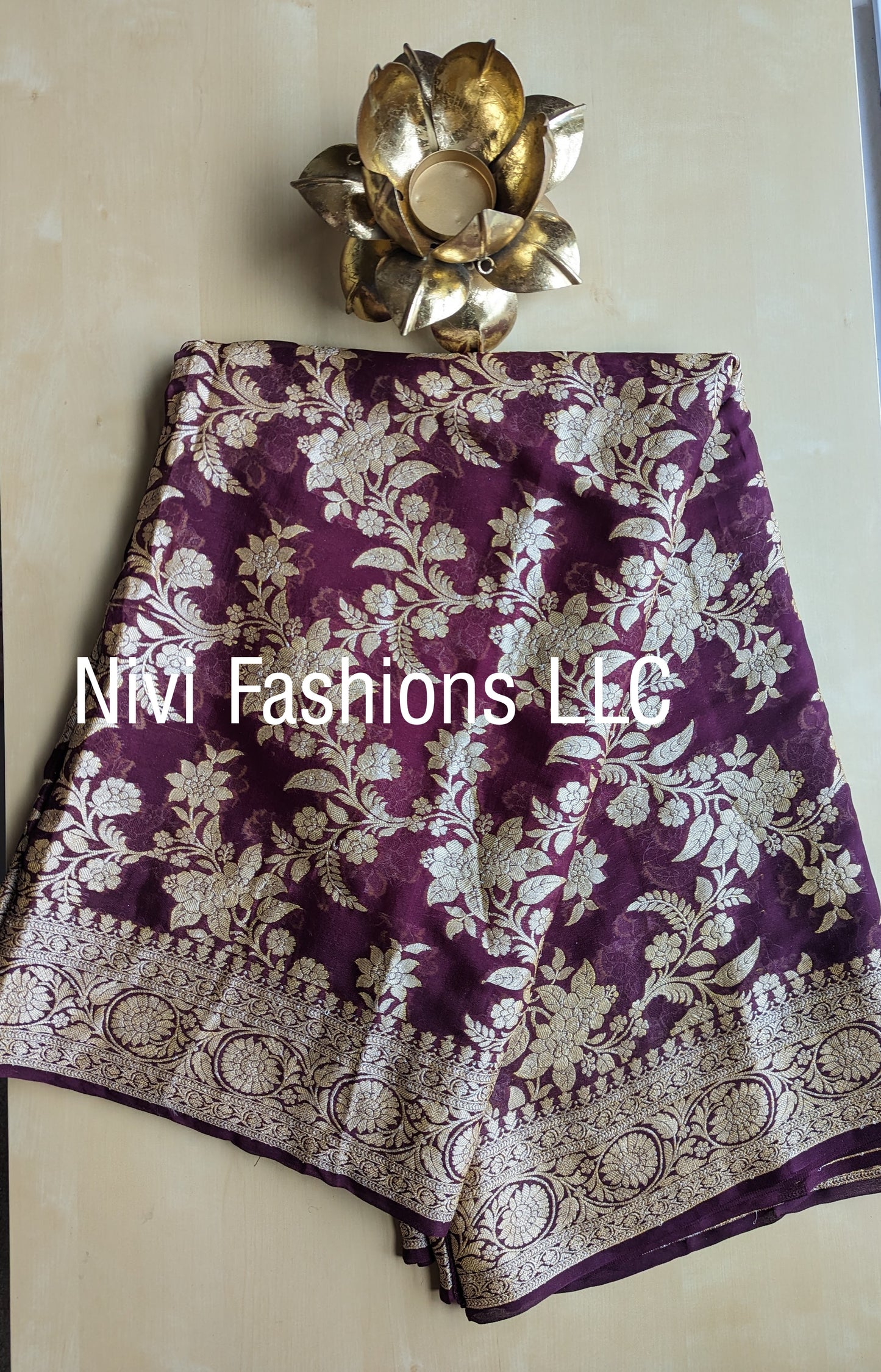 Pure Banarasi Woven Chiffon Saree with Creeper weaving